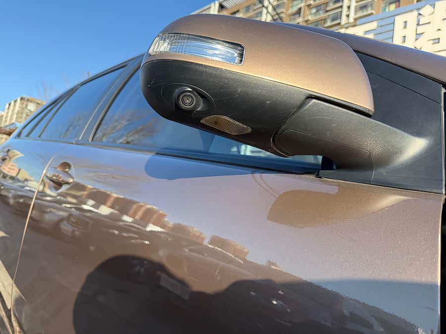 BYD S6 2012 изображение автомобиля #26