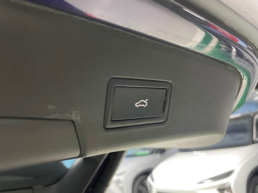 Volkswagen ID.6 X 2021 car image #26