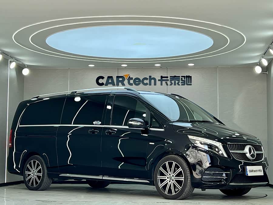 Mercedes-Benz V Class 2022 immagine di auto #26