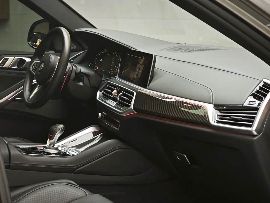 BMW X6 M 2022 car image #26