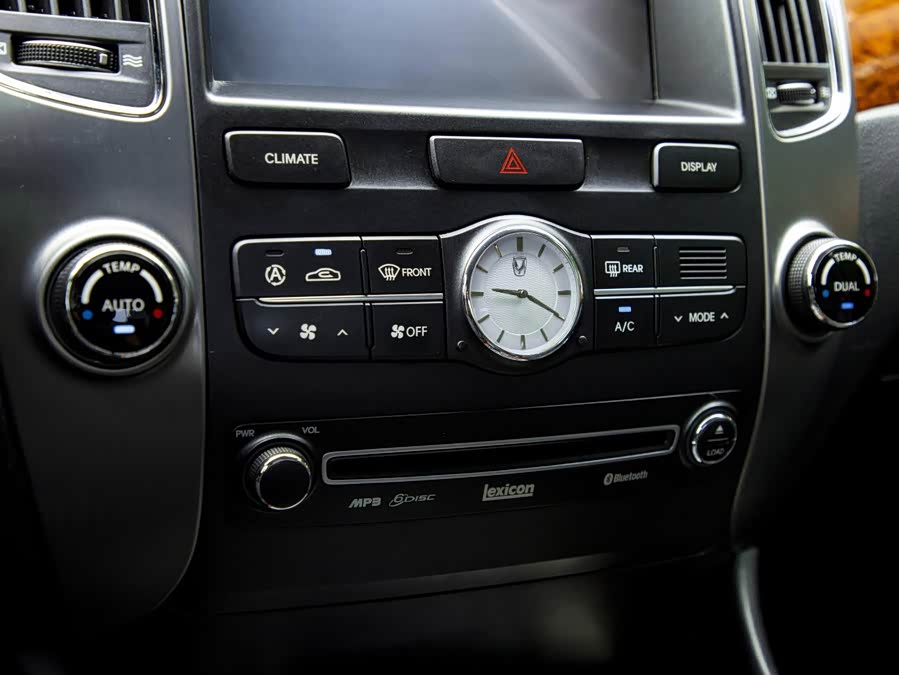 Hyundai Equus 2011 car image #26