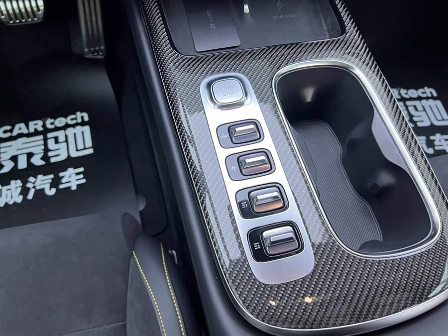 小米汽车 小米SU7 Ultra 2025 #26 小米汽车 小米SU7 Ultra 2025 汽车图片 #26