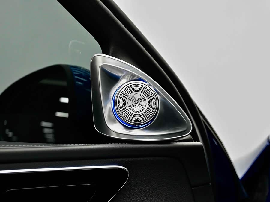 Mercedes-Benz C Class New Energy 2022 صورة سيارة #26