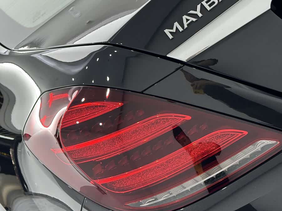 Mercedes-Benz Maybach S Class 2020 car image #26