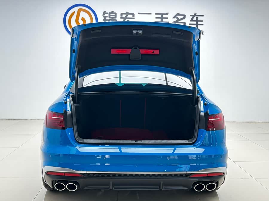 Audi S4 2023 car image #26