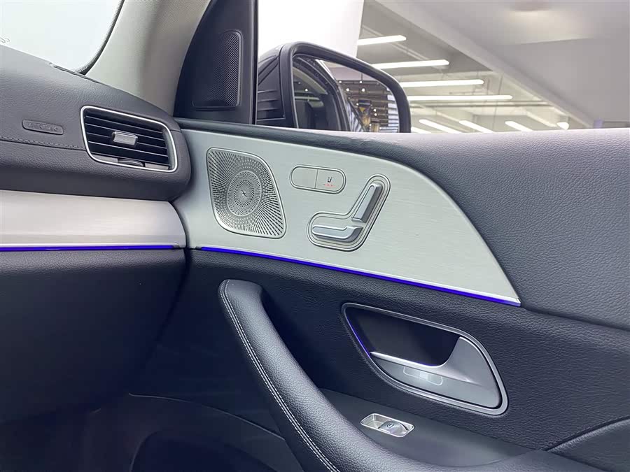 Mercedes-Benz GLE Coupe 2022 #26 Mercedes-Benz GLE Coupe 2022 car image #26