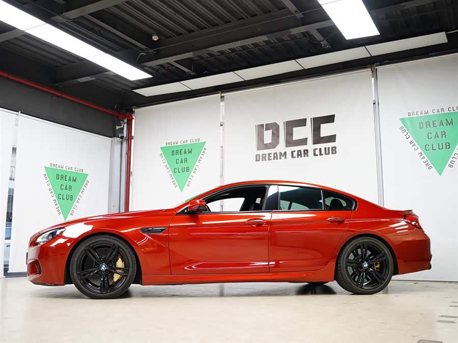 BMW M6 2016 car image #26