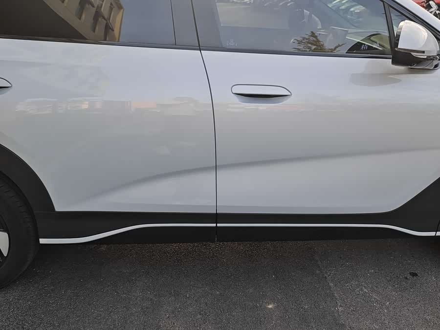 BYD Sea Lion 05 EV 2025 car image #26