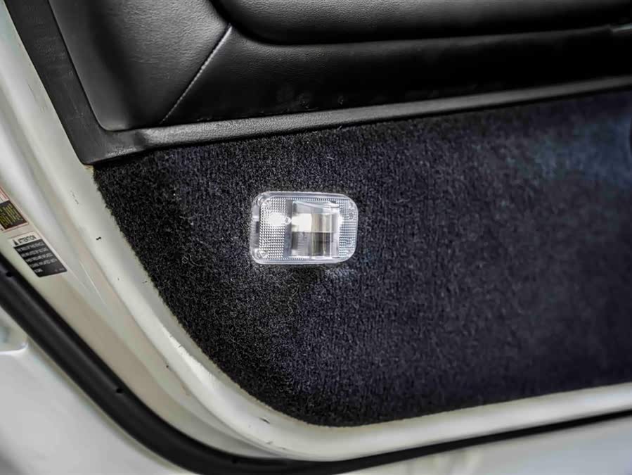 日产 日产GT-R 2012 汽车图片 #26