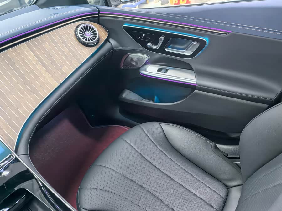 Mercedes-Benz EQE Class 2023 car image #26