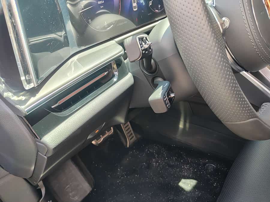 HongQi H9 2024 car image #26