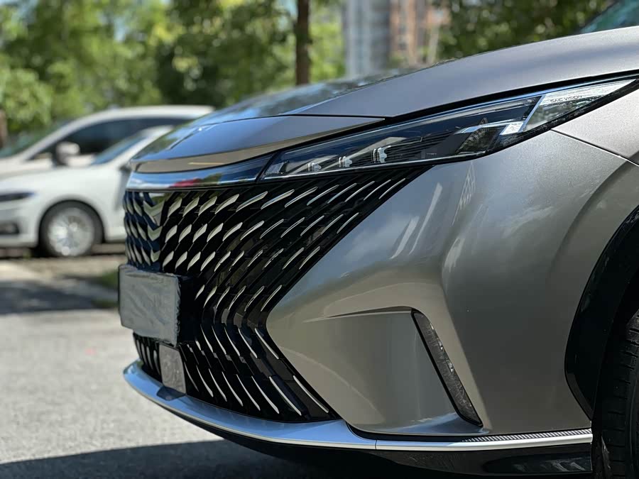 Roewe RX5 New Energy 2022 изображение автомобиля #26