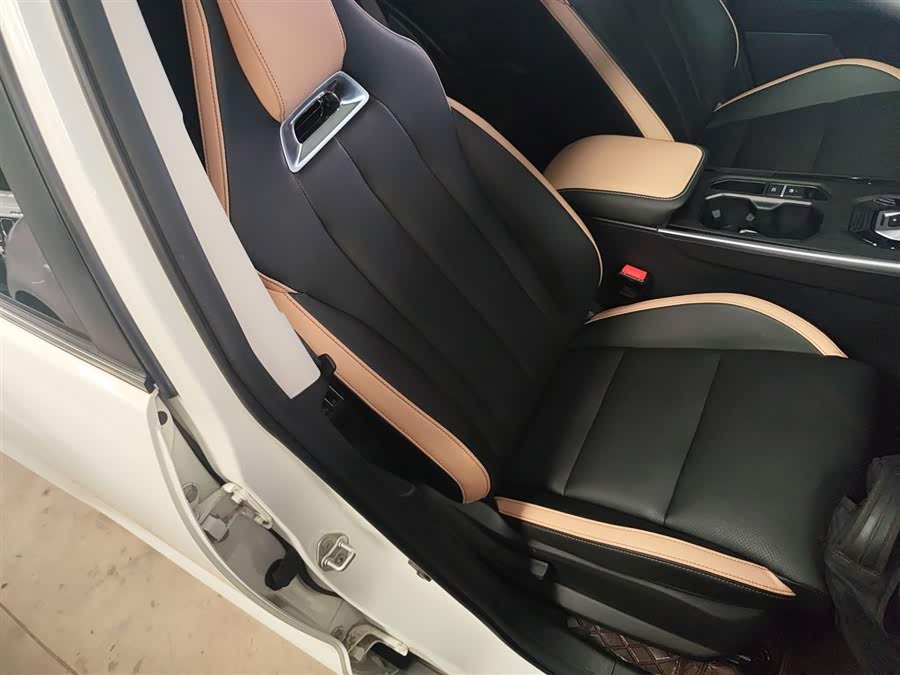 GEELY OkavangoPRO 2024 car image #26