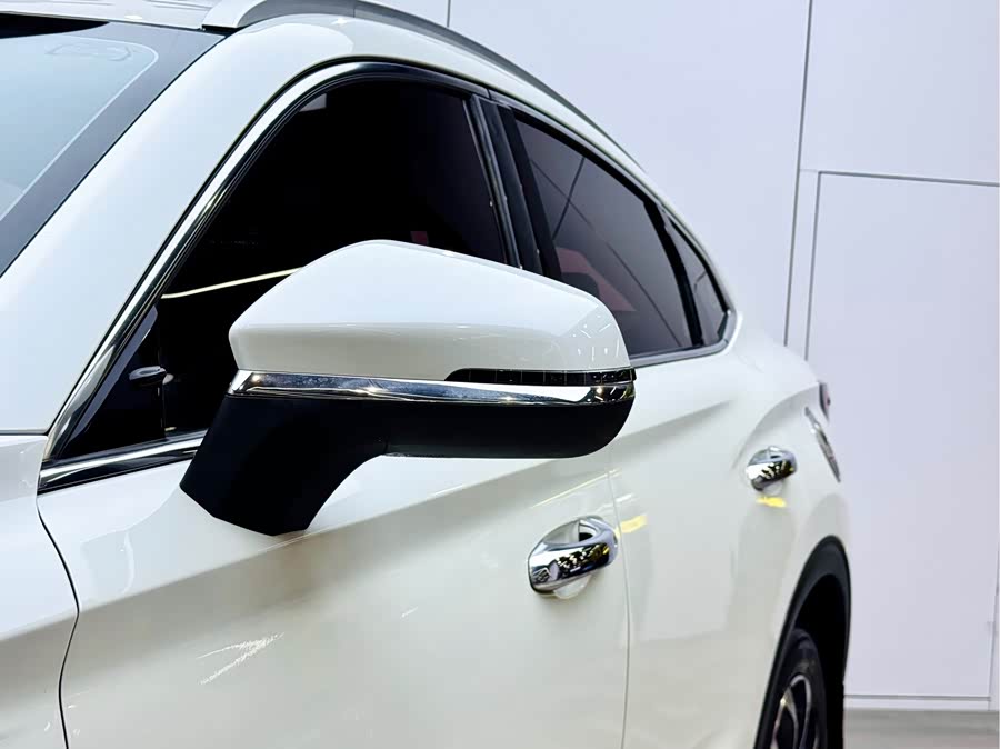 Changan CS85 Coupe 2019 car image #26