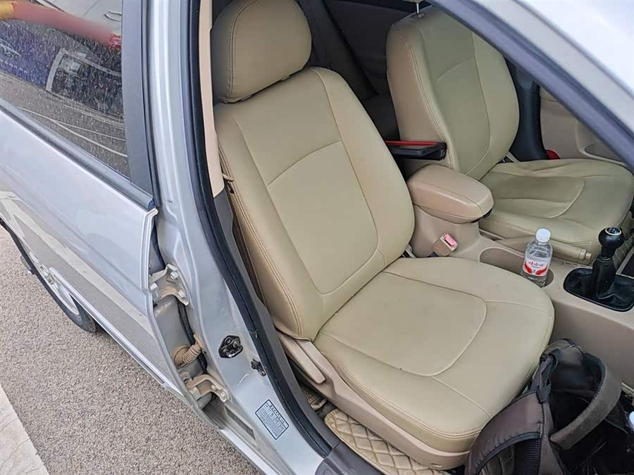 起亚 赛拉图 2013 汽车图片 #26