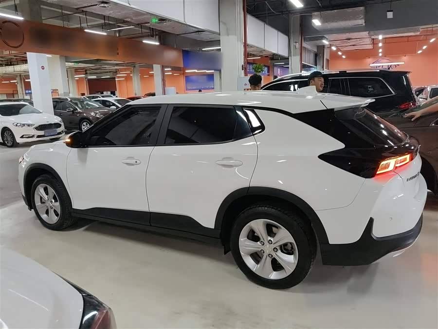 Chevrolet Charm 2023 car image #26