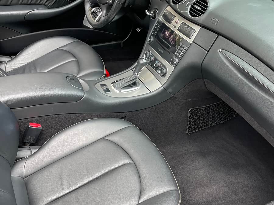 Mercedes-Benz CLK Class 2009 #26 Mercedes-Benz CLK Class 2009 car image #26