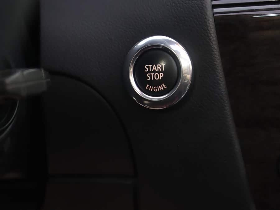 BMW 6 Series 2011 car image #26