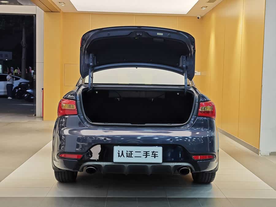 起亚 速迈 2014 汽车图片 #26