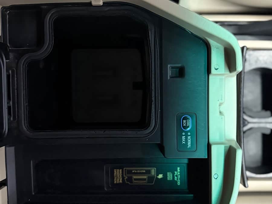 Toyota Land Cruiser 2005 car image #26