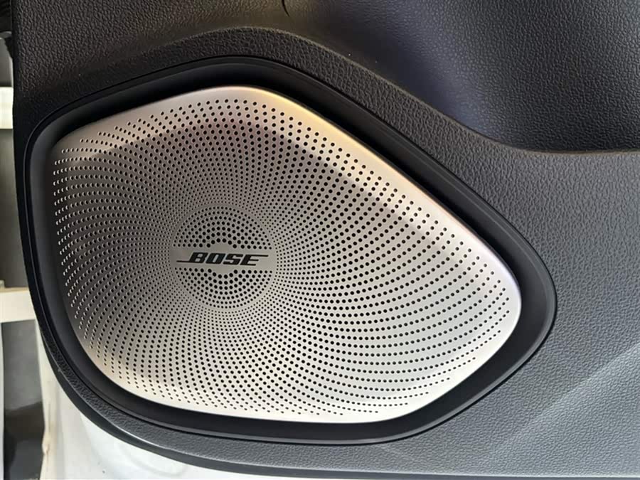 MG HS 2019 car image #26