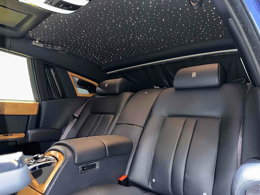 Rolls-Royce Phantom 2012 car image #26