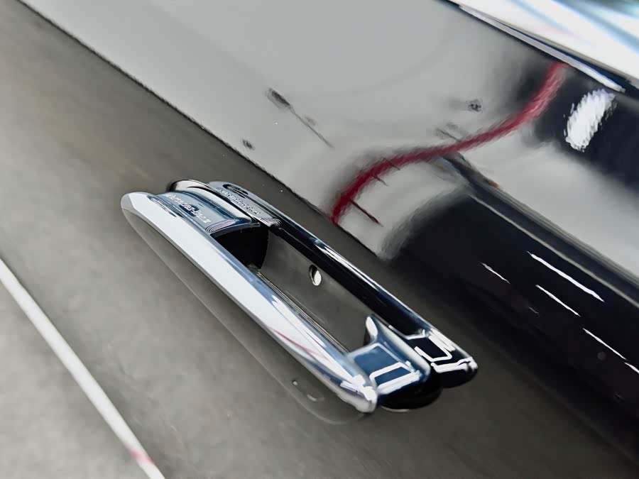 Mercedes-Benz E Class New Energy 2024 car image #26