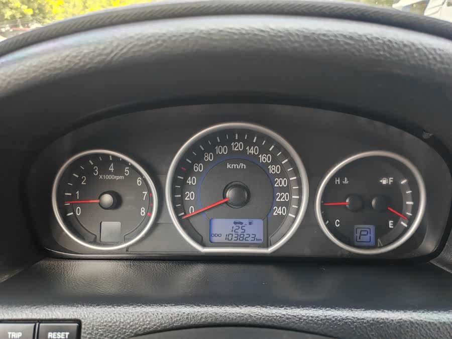 Hyundai Veracruz 2010 صورة سيارة #26