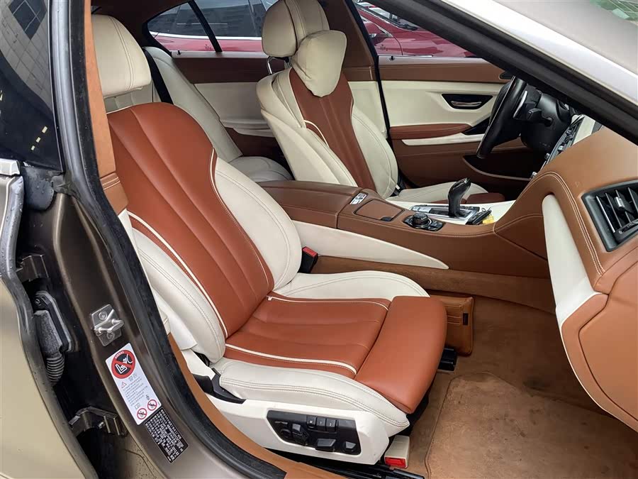 BMW 6 Series 2012 car image #26