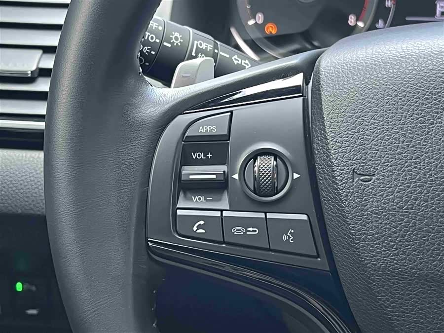 Honda UR-V 2023 #26 Honda UR-V 2023 car image #26