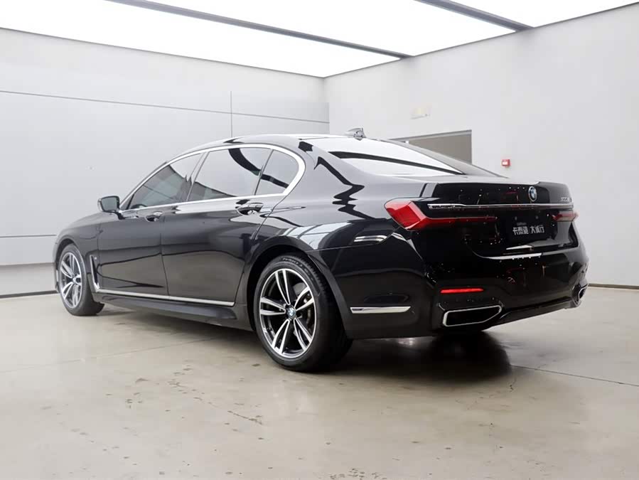 BMW i4 M50 2020 car image #26