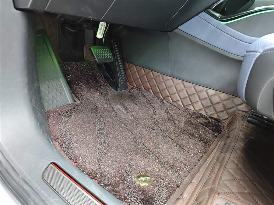 HongQi HS3 2023 #26 HongQi HS3 2023 car image #26