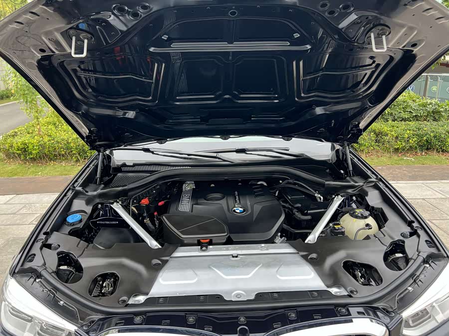 BMW X4 2018 صورة سيارة #26