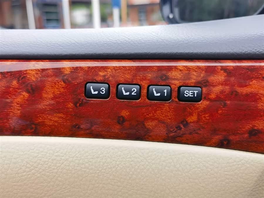 丰田 皇冠 2007 汽车图片 #26