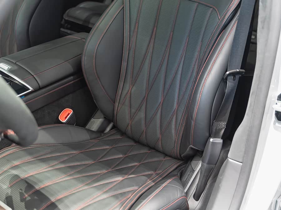 Mercedes-Benz S AMG New Energy 2024 صورة سيارة #26