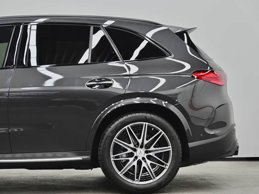 Mercedes-Benz GLC AMG 2025 car image #26