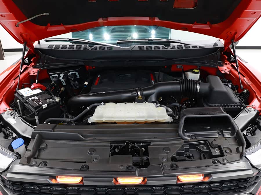 Ford F-150 Raptor 2023 car image #26