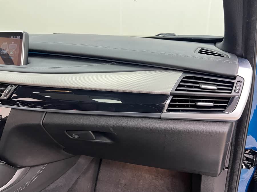 BMW X5 M 2017 #26 BMW X5 M 2017 صورة سيارة #26