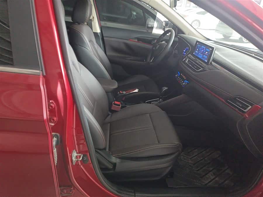 Changan Eado DT 2018 car image #26