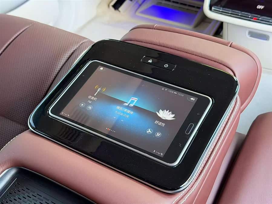 Mercedes-Benz Maybach GLS 2022 #26 Mercedes-Benz Maybach GLS 2022 car image #26