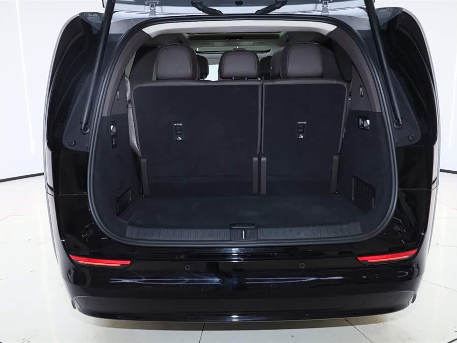 理想汽车 理想MEGA 2024 汽车图片 #26