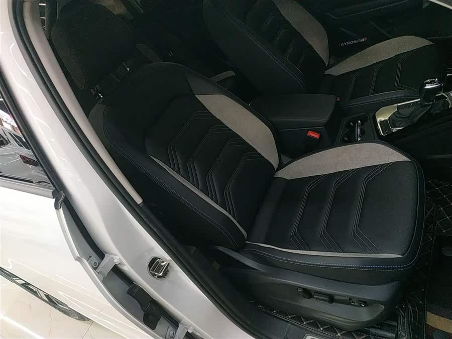 Volkswagen Tayron GTE 2020 #26 Volkswagen Tayron GTE 2020 car image #26