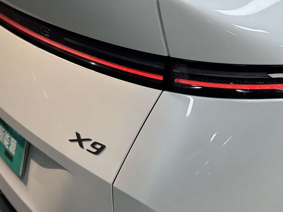 Xpeng X9 2024 immagine di auto #26