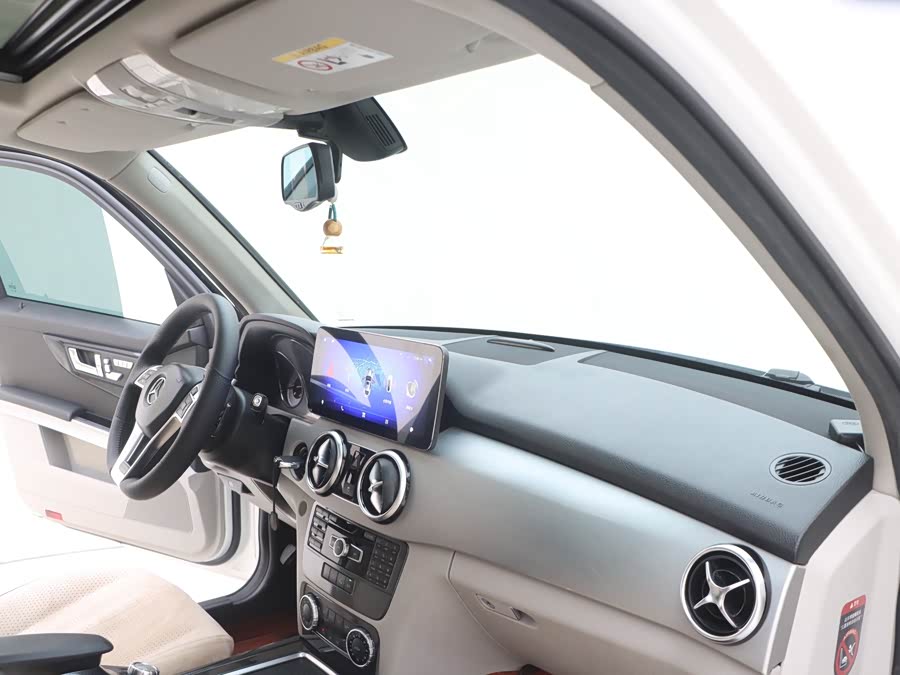 Mercedes-Benz GLK Class 2015 #26 Mercedes-Benz GLK Class 2015 car image #26