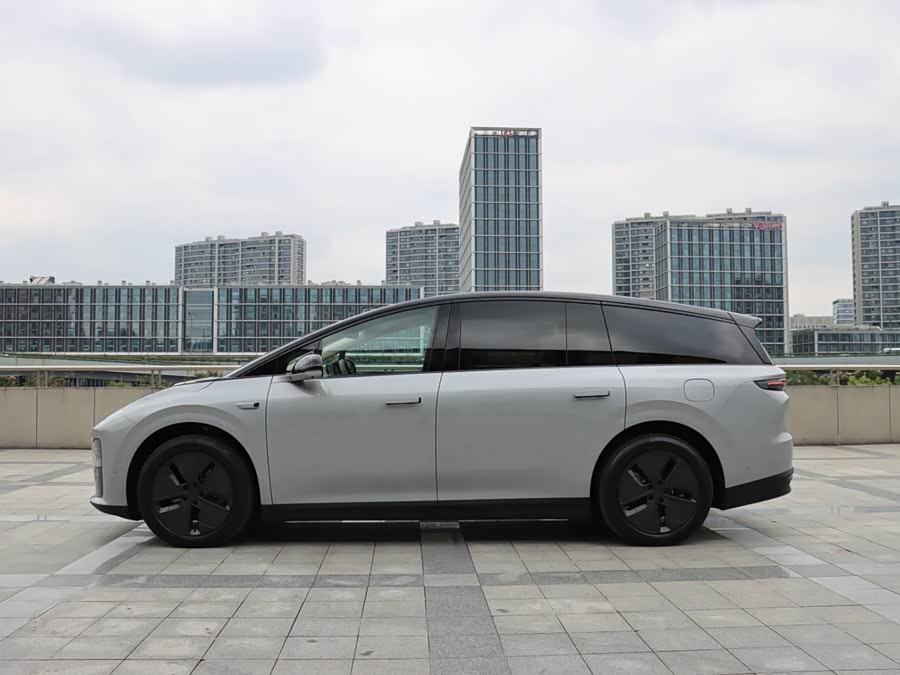 Li i8 2025 изображение автомобиля #26