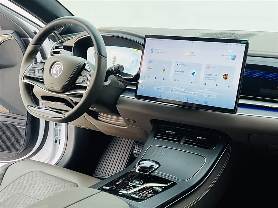 BYD Han 2022 immagine di auto #26