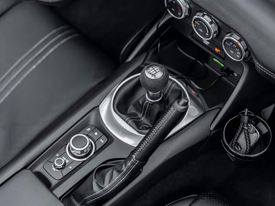 GEELY Monjaro MHEV 2023 #26 GEELY Monjaro MHEV 2023 car image #26