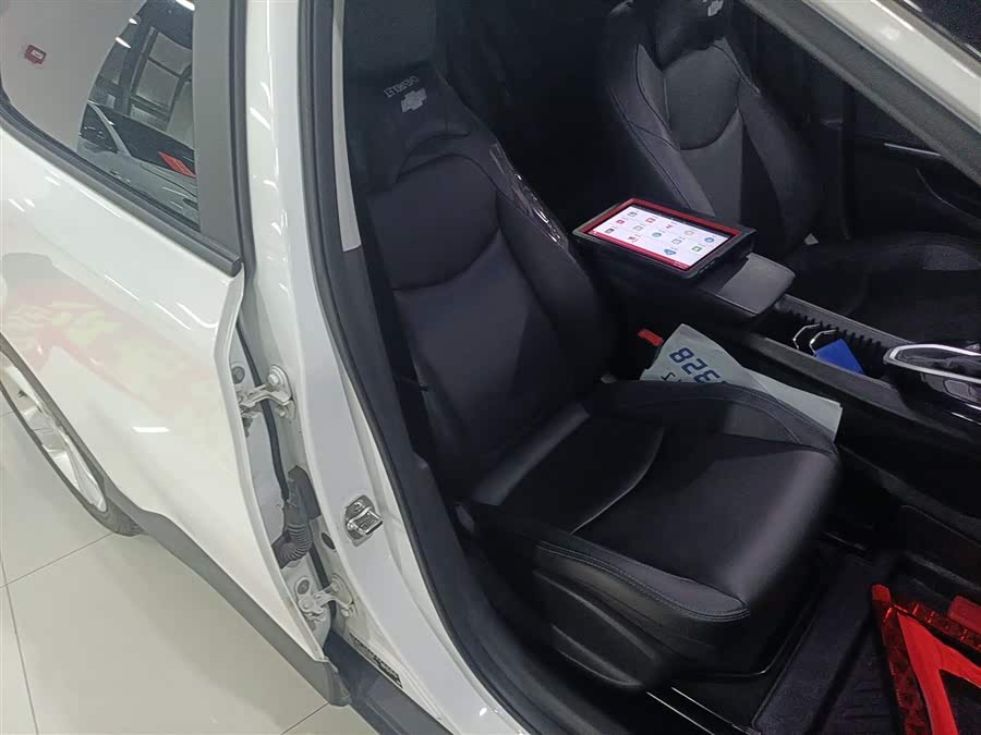 Chevrolet Charm 2024 car image #26