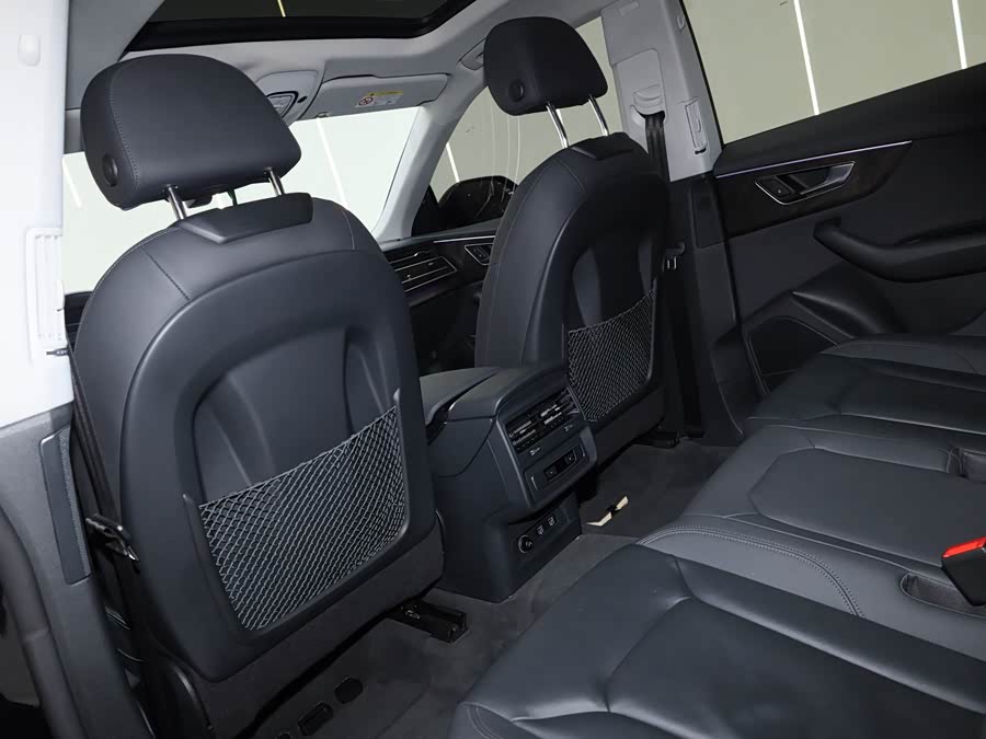 Audi Q8 2021 #26 Audi Q8 2021 car image #26