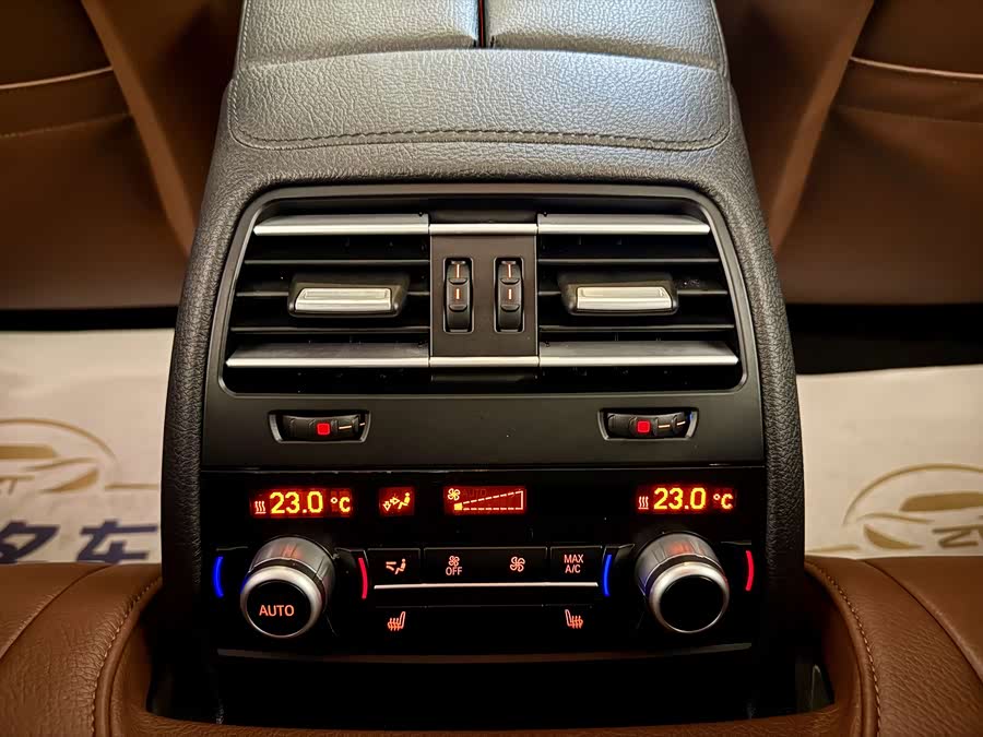 BMW 6 Series 2018 car image #26